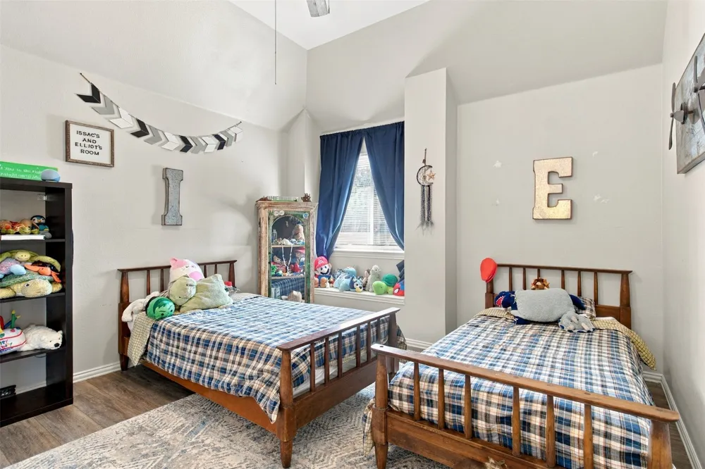 8414 Romanway Drive Dallas, TX 75249