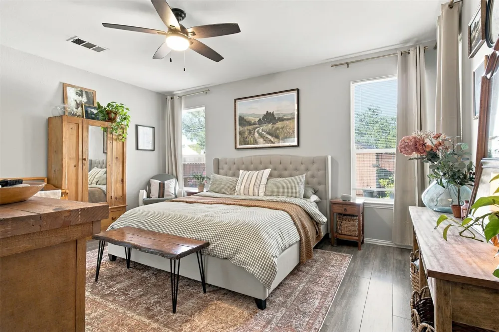 8414 Romanway Drive Dallas, TX 75249