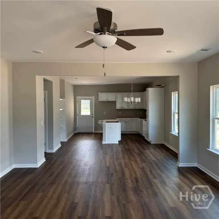 23 Ransom Drive Darien, GA 31305