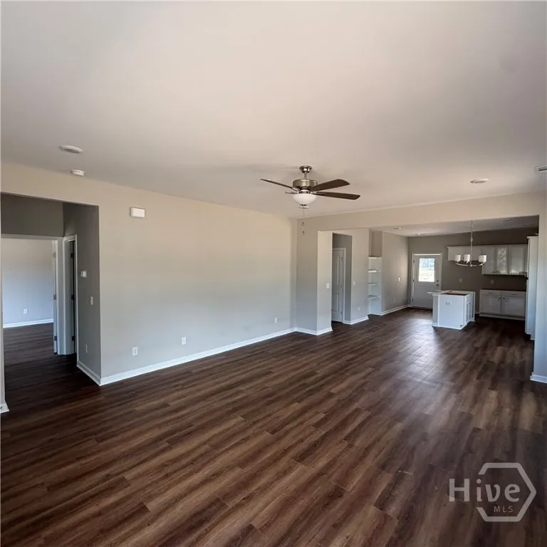 23 Ransom Drive Darien, GA 31305