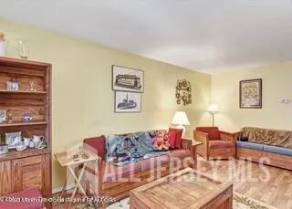 603 Holly Drive Perth Amboy, NJ 08861