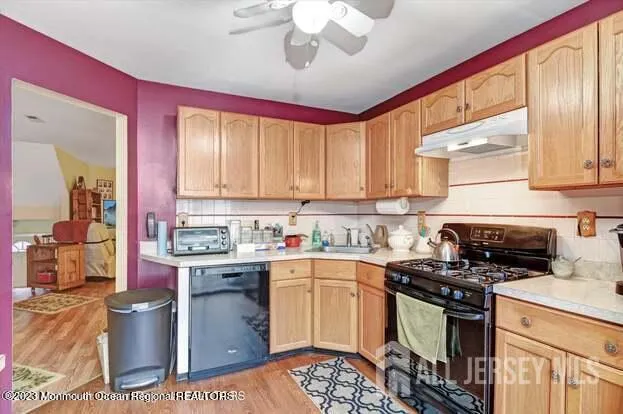 603 Holly Drive Perth Amboy, NJ 08861