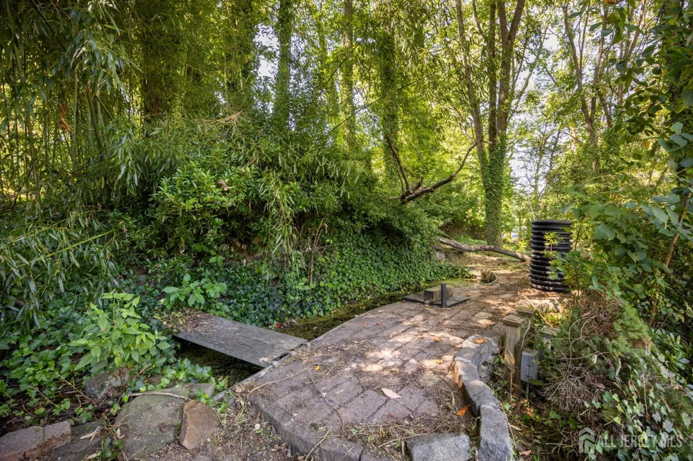 547 Lake Boulevard Lindenwold, NJ 08021