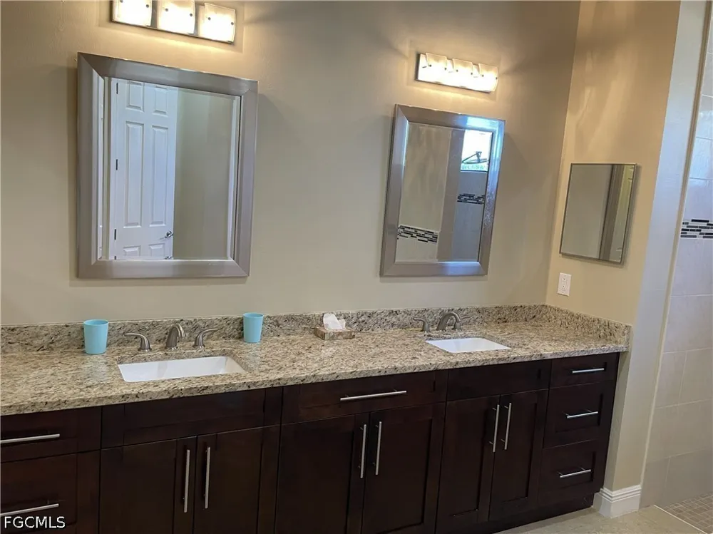 SW 7th Place Cape Coral, FL 33991