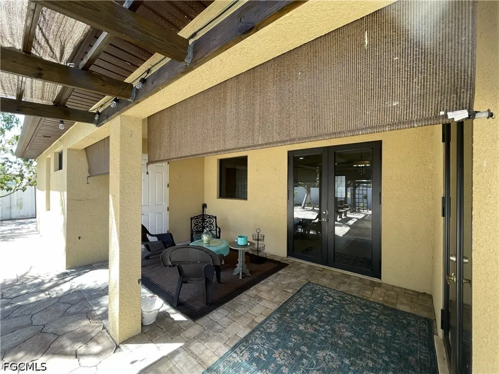 SW 7th Place Cape Coral, FL 33991
