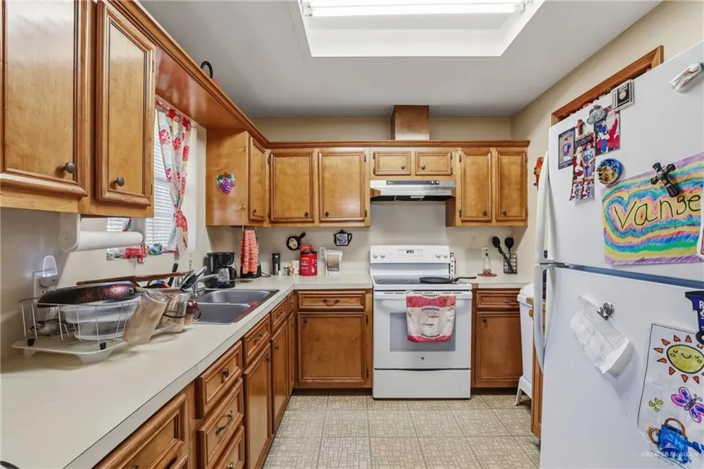 3212 Tamarack Avenue McAllen, TX 78501