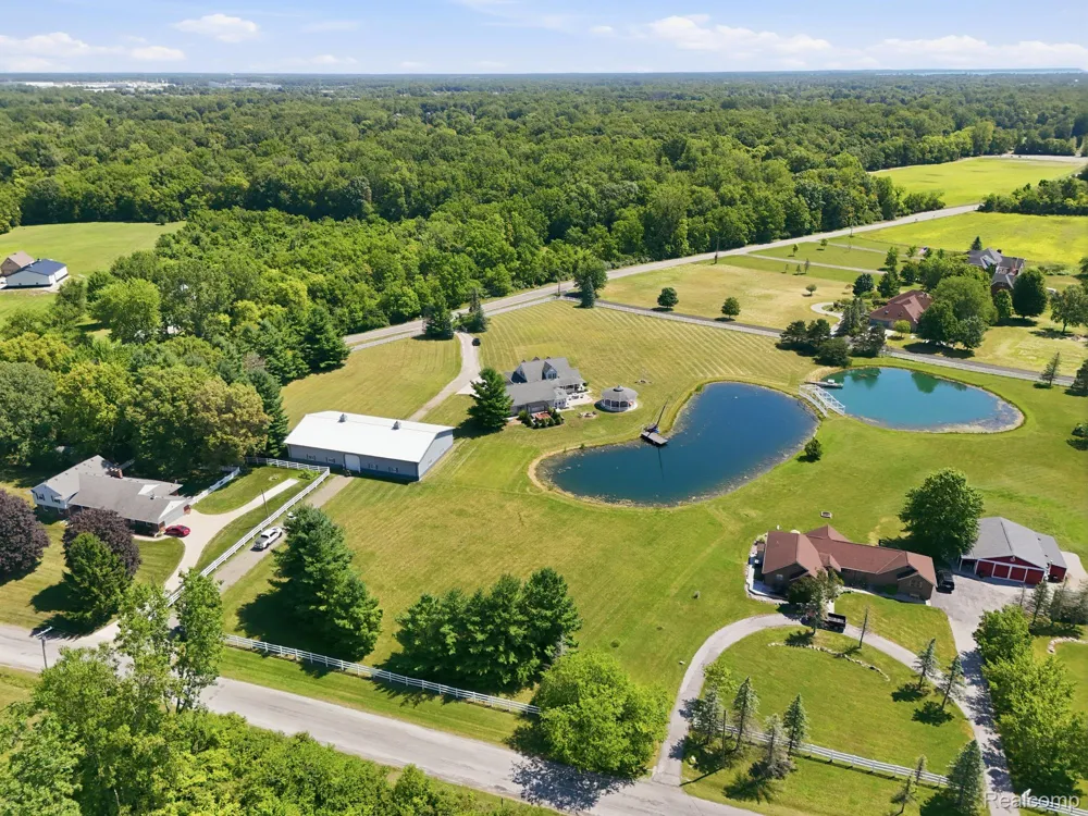 5090 S Huron River Drive Berlin Charter Township, MI 48179