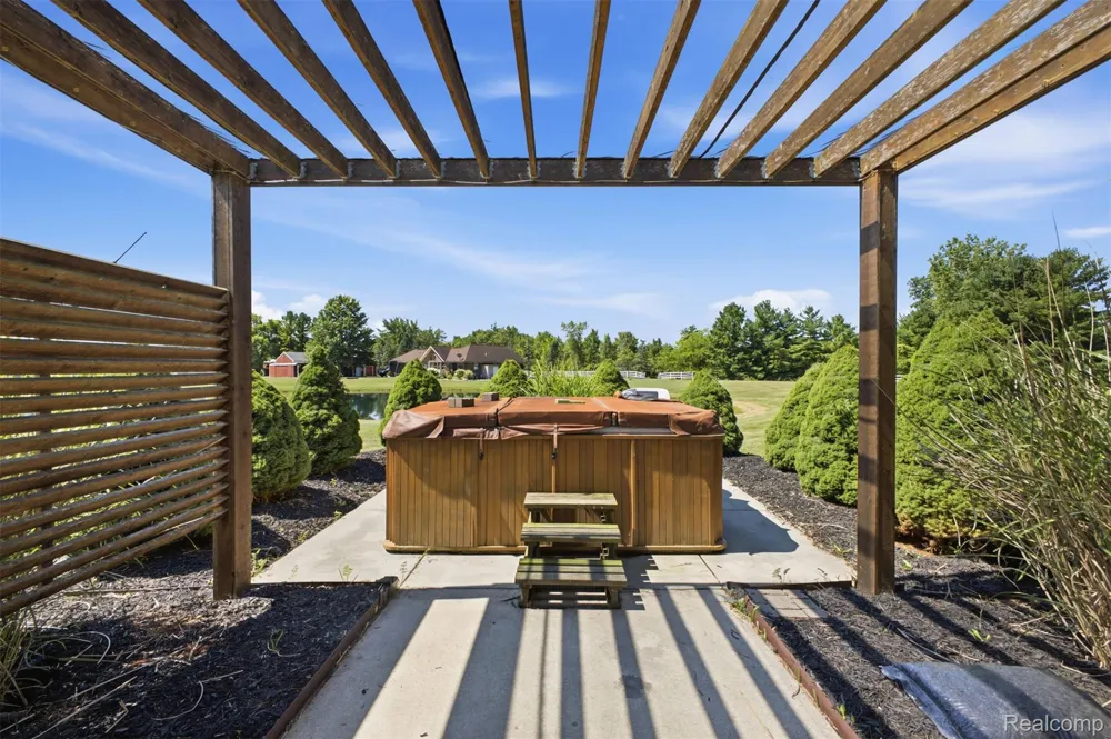 5090 S Huron River Drive Berlin Charter Township, MI 48179