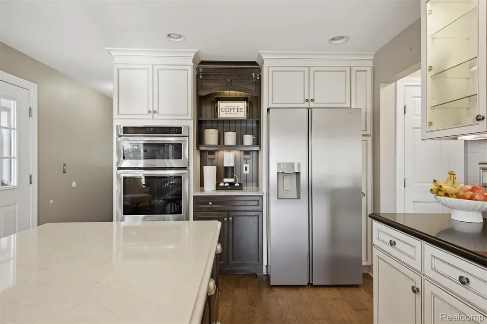 5090 S Huron River Drive Berlin Charter Township, MI 48179