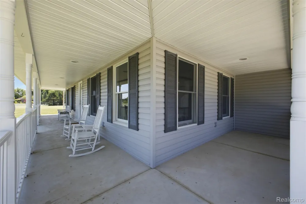 5090 S Huron River Drive Berlin Charter Township, MI 48179
