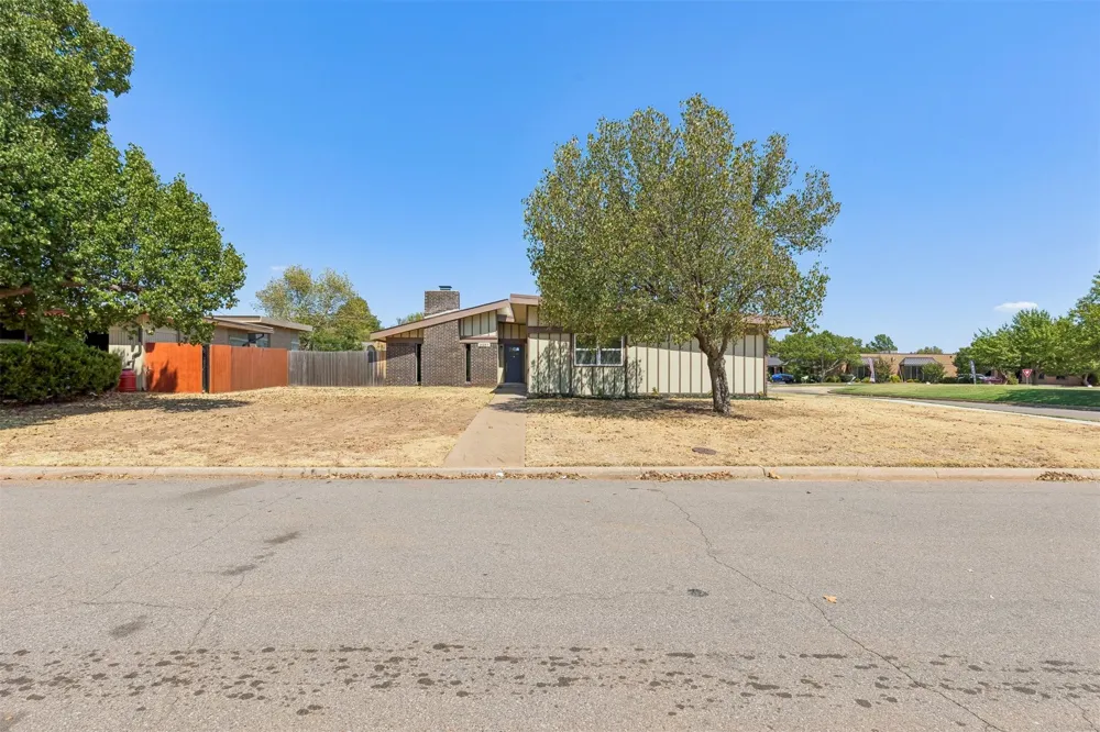 2301 NW 109th Street Oklahoma City, OK 73120