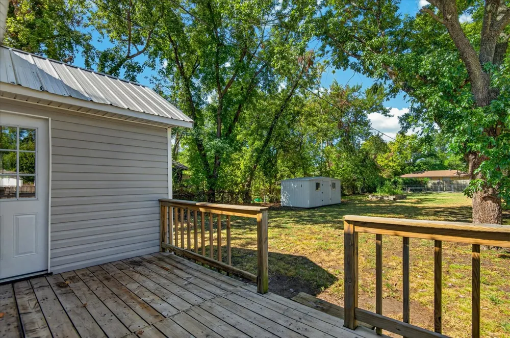 1215 Front Street Dewey, OK 74029