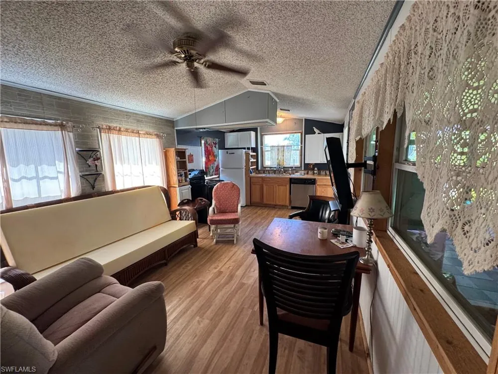 3596 Unique Circle Fort Myers, FL 33908