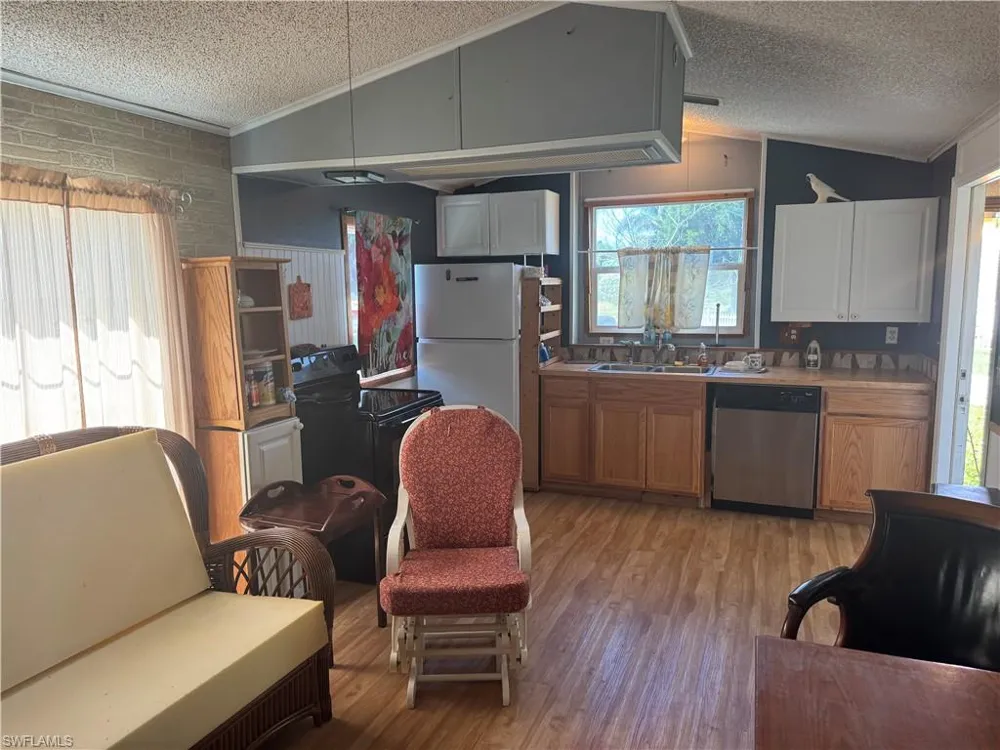 3596 Unique Circle Fort Myers, FL 33908