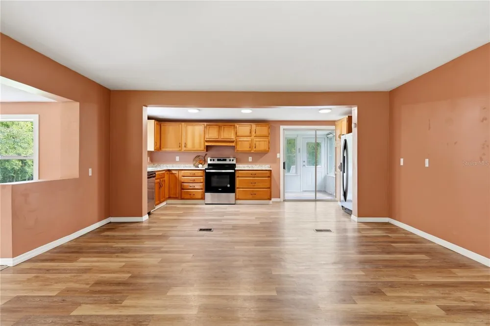 752 STATE ROAD 21 Melrose, FL 32666