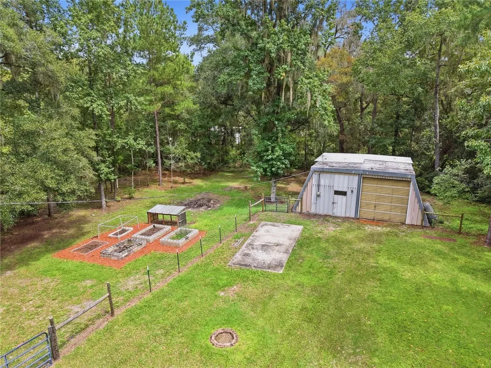 752 STATE ROAD 21 Melrose, FL 32666