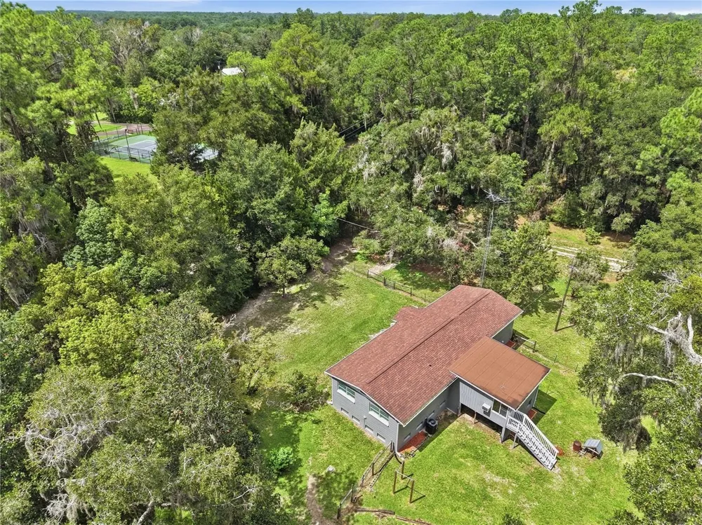 752 STATE ROAD 21 Melrose, FL 32666