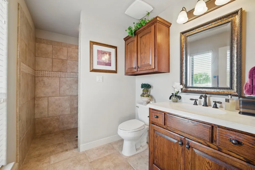 5609 Flagstick Drive Granbury, TX 76049