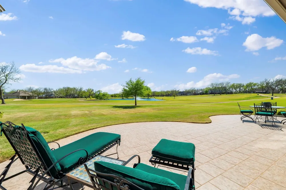 5609 Flagstick Drive Granbury, TX 76049