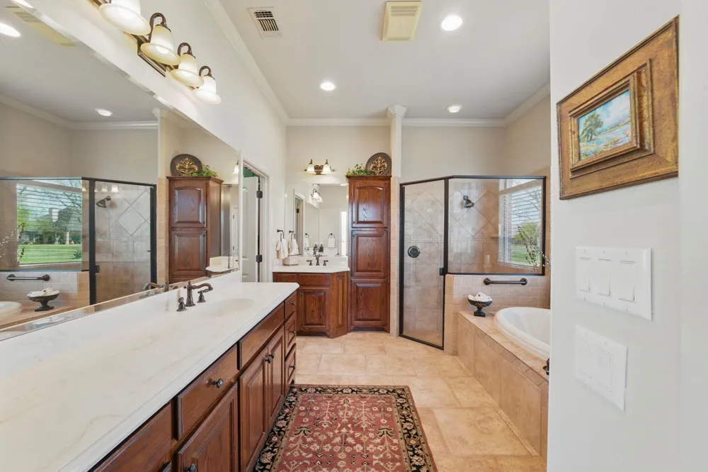 5609 Flagstick Drive Granbury, TX 76049
