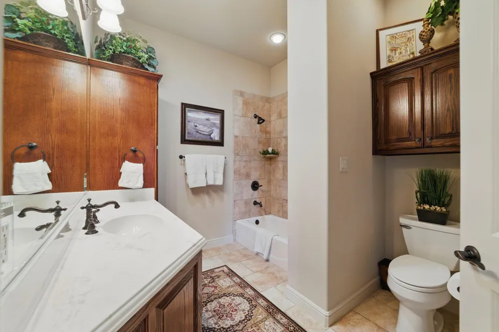 5609 Flagstick Drive Granbury, TX 76049