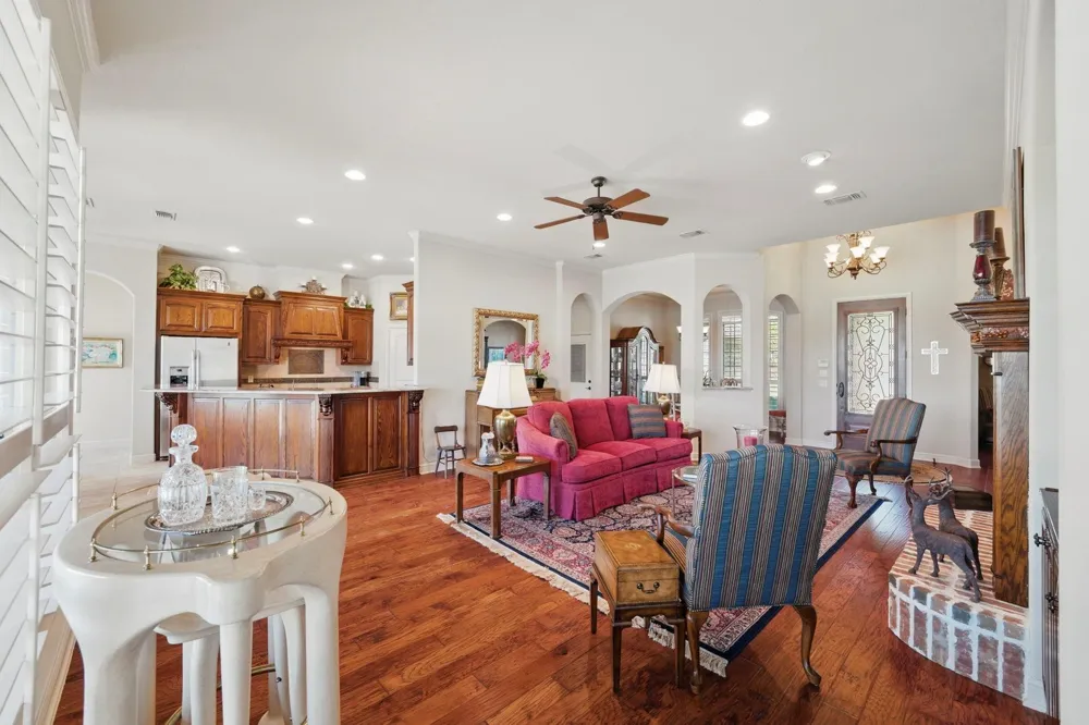 5609 Flagstick Drive Granbury, TX 76049