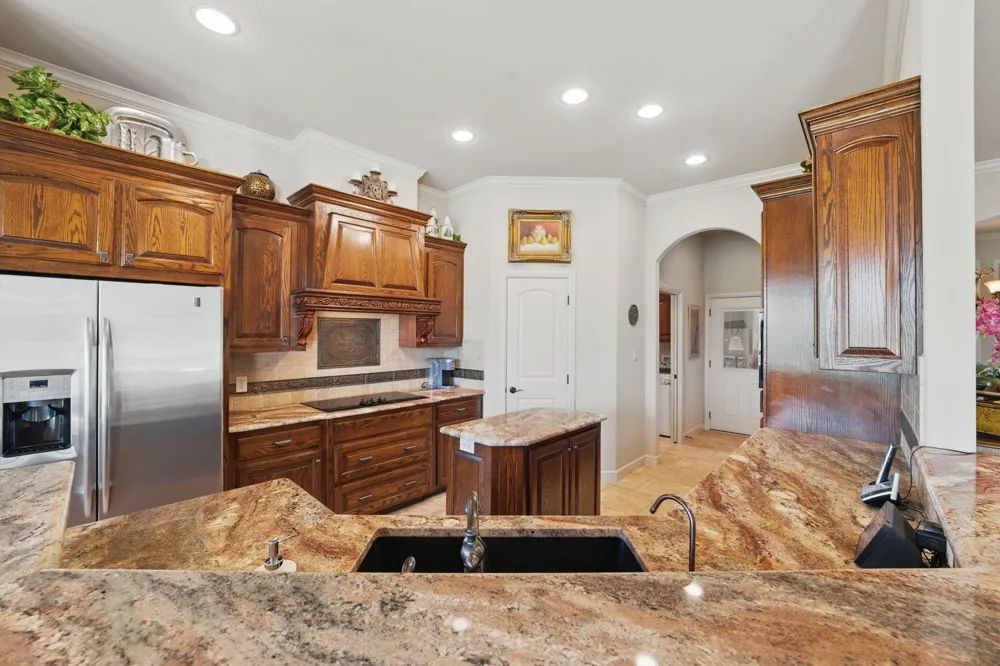 5609 Flagstick Drive Granbury, TX 76049