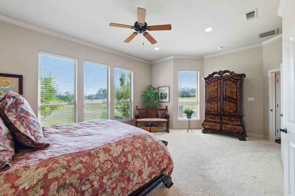 5609 Flagstick Drive Granbury, TX 76049