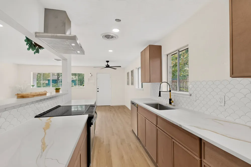 4649 South Drive W Fort Worth, TX 76132
