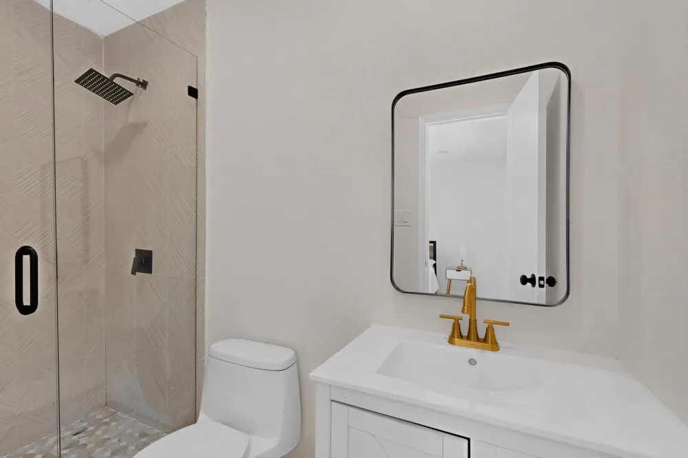 4649 South Drive W Fort Worth, TX 76132