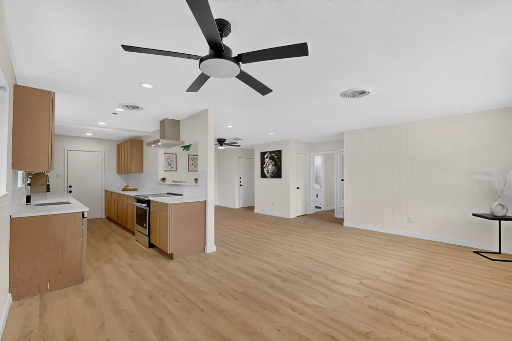 4649 South Drive W Fort Worth, TX 76132