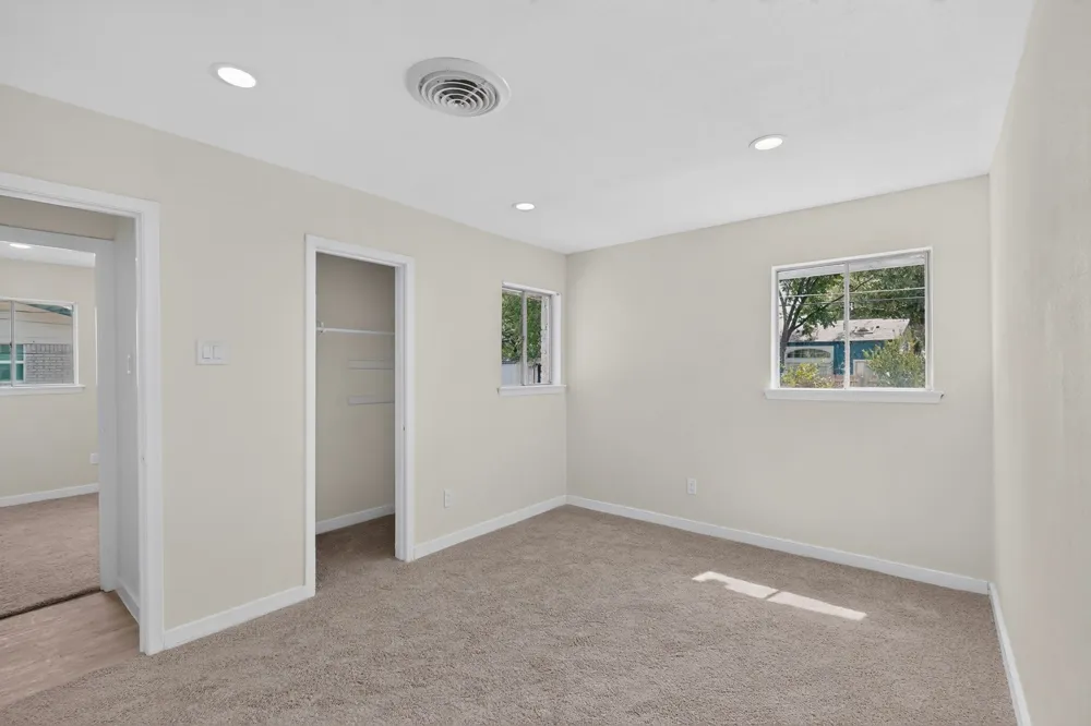 4649 South Drive W Fort Worth, TX 76132