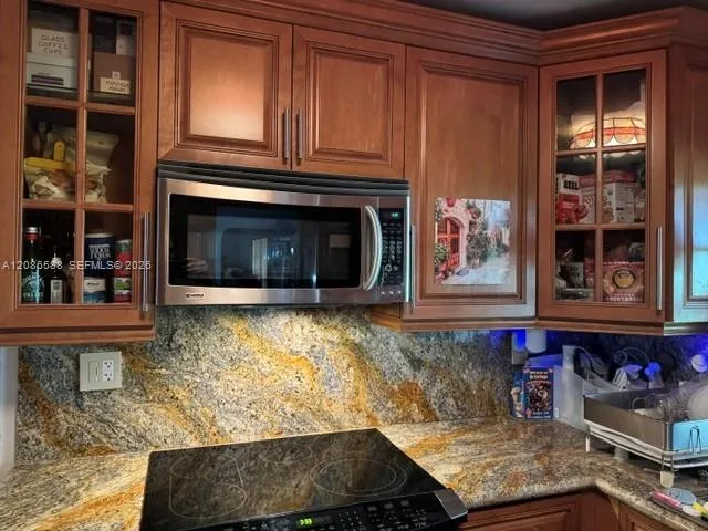 16101 SW 87th Ct Palmetto Bay, FL 33157