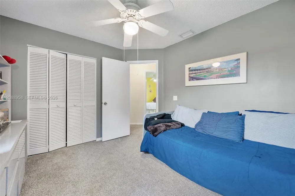 11092 Topeka Pl Cooper City, FL 33026