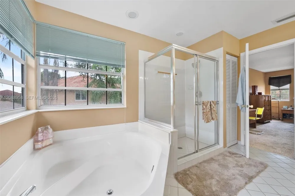 11092 Topeka Pl Cooper City, FL 33026