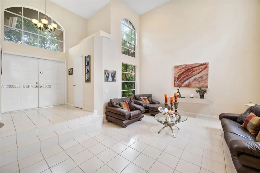 11092 Topeka Pl Cooper City, FL 33026