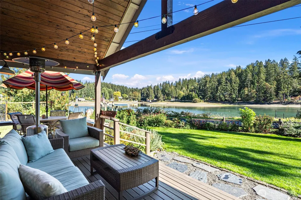 9312 Glencove Road NW Gig Harbor, WA 98329