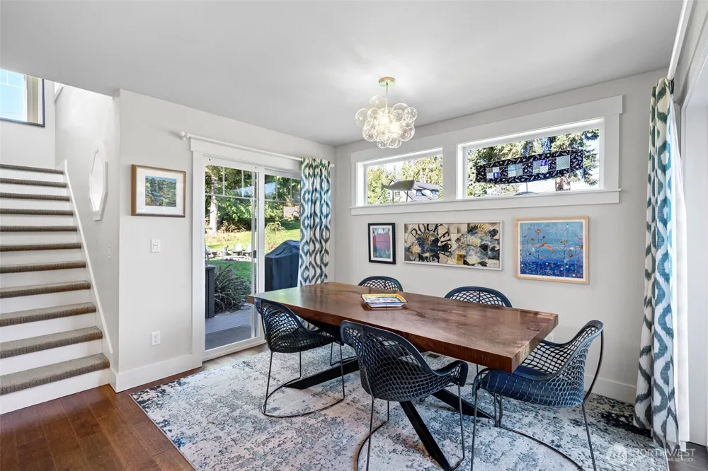 9312 Glencove Road NW Gig Harbor, WA 98329