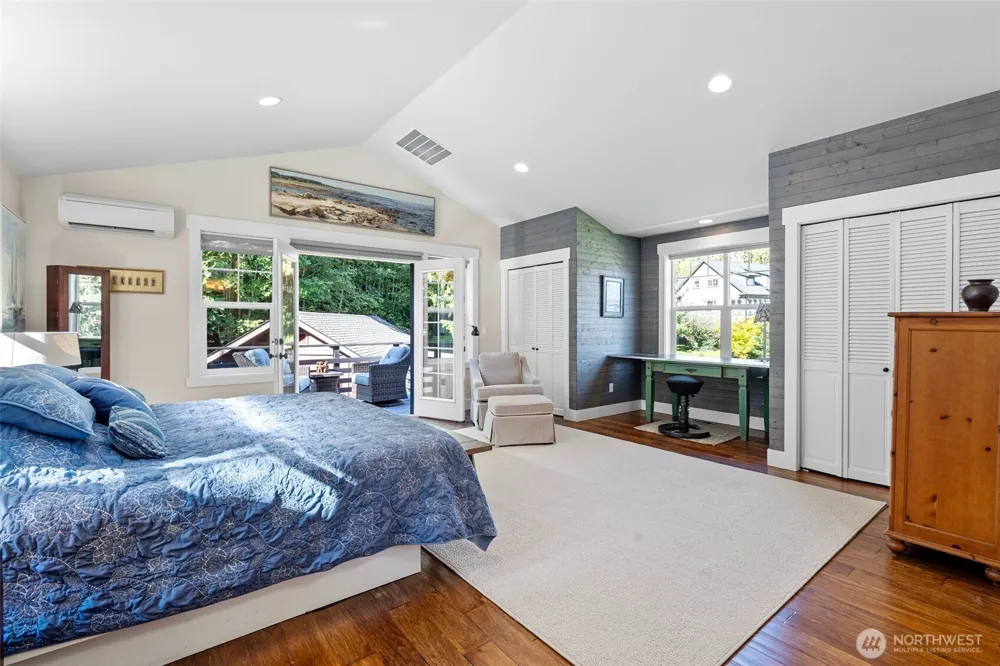 9312 Glencove Road NW Gig Harbor, WA 98329