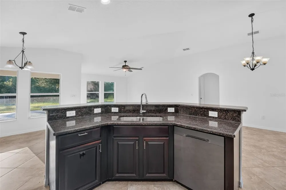 10648 INSIDE LOOP Orlando, FL 32825