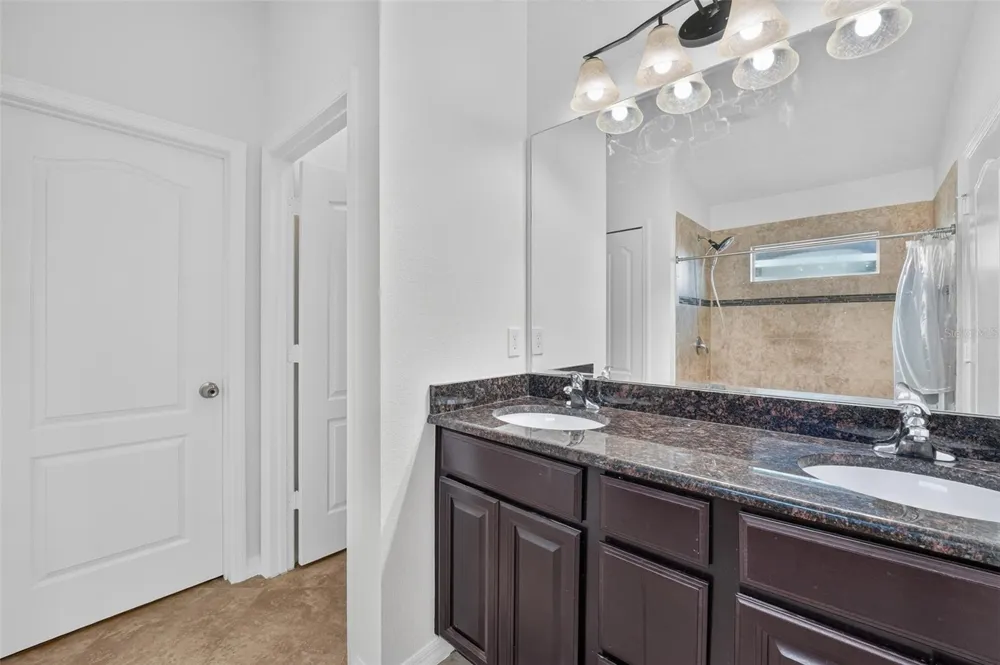 10648 INSIDE LOOP Orlando, FL 32825