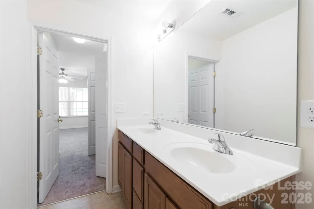 11014 Derryrush Drive Charlotte, NC 28213