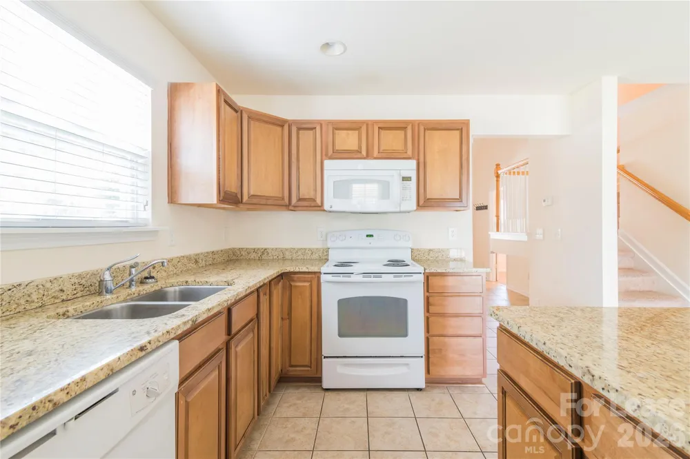 11014 Derryrush Drive Charlotte, NC 28213