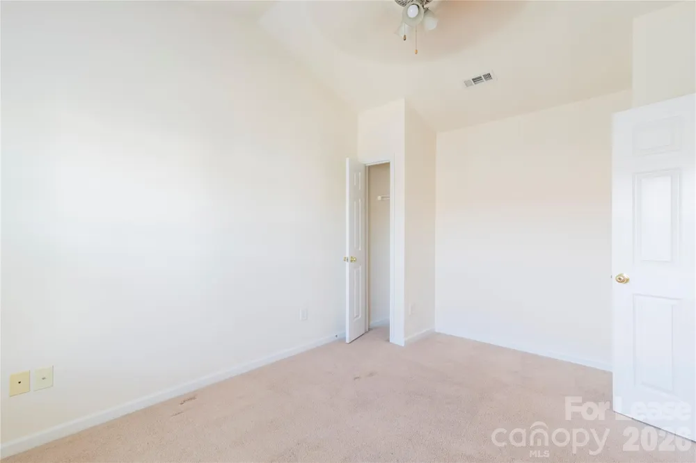 11014 Derryrush Drive Charlotte, NC 28213