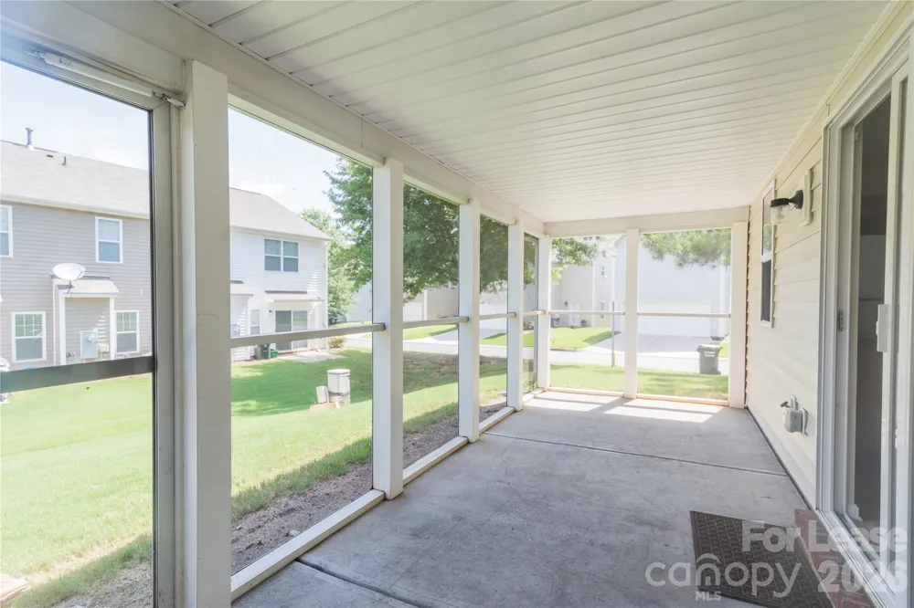 11014 Derryrush Drive Charlotte, NC 28213