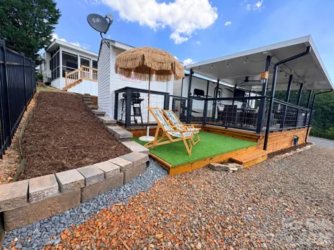 221 Grand View Drive