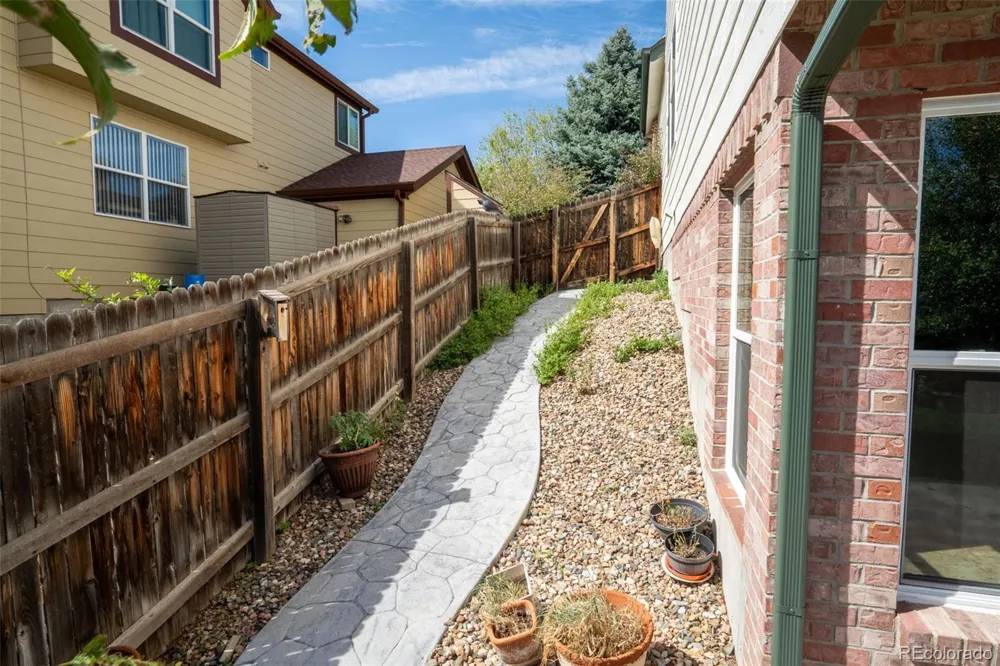 18092 E Dorado Drive Centennial, CO 80015