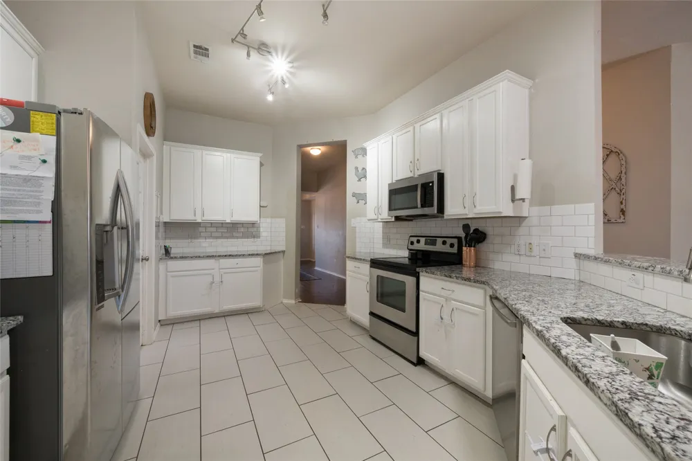 4844 Grinstein Drive Fort Worth, TX 76244