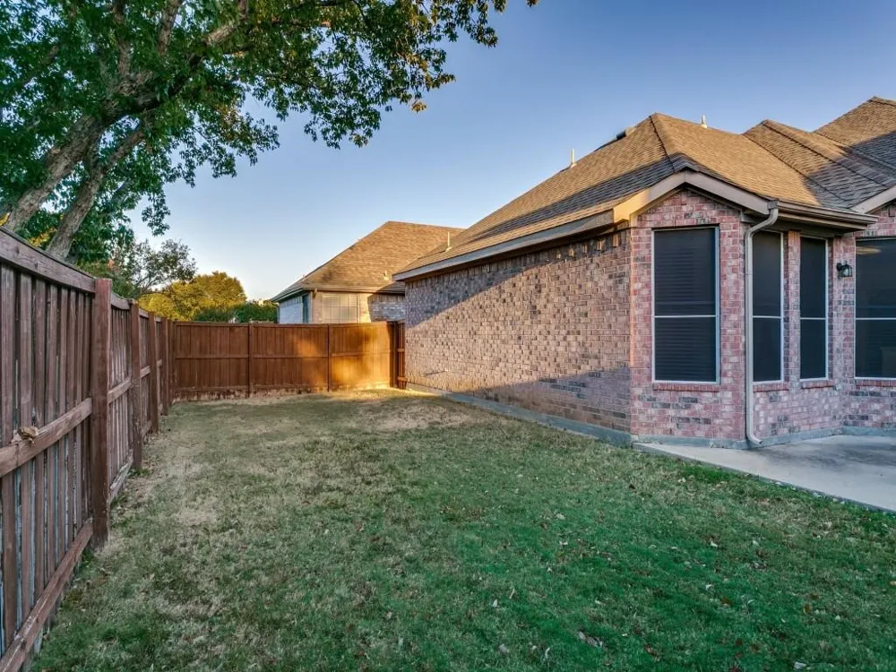 2225 Starleaf Place Flower Mound, TX 75022