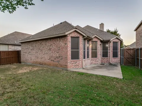 2225 Starleaf Place